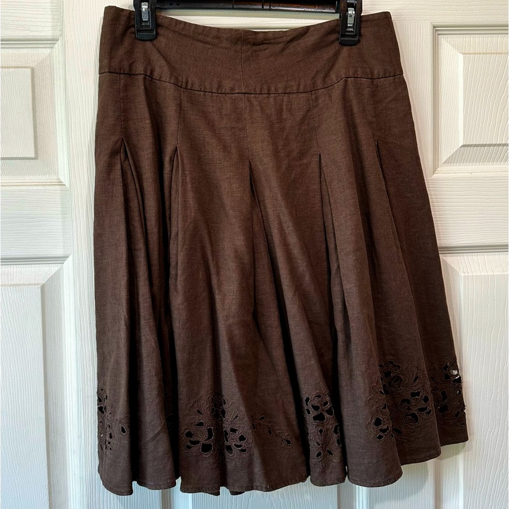 Fit & Flair Linen Knee Length Skirt with Floral Cutouts, Women’s 10